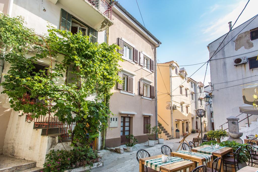 Apartments Sanja Baška Εξωτερικό φωτογραφία