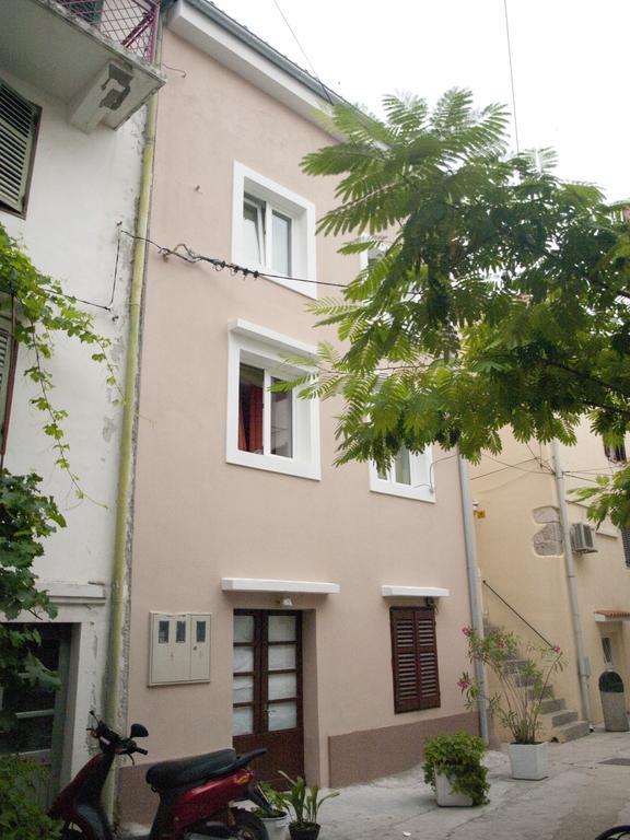 Apartments Sanja Baška Εξωτερικό φωτογραφία